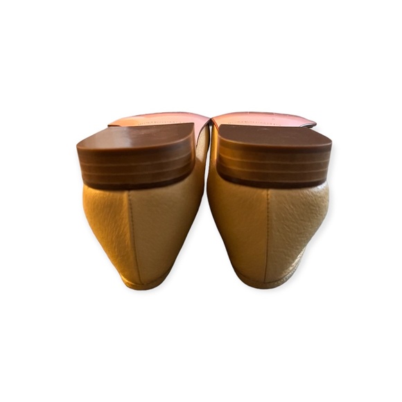 NEW Escada Buttery Yellow Loafers Ornate Gold Buckle Style 27351 Handmade Italy - Picture 9 of 14